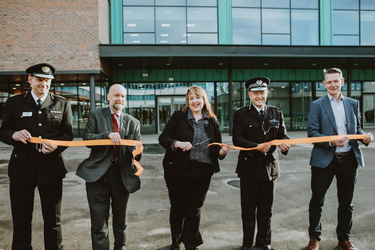 Ribbon cutting for the official opening of the Joint Police and Fire headquarters. Pictured (left to right) Chief Fire Officer John Buckley, Vice Chair of Nottinghamshire and City of Nottingham Fire Authority Cllr Toby Neal, Police and Crime Commissioner Caroline Henry, Chief Constable Craig Guildford and Managing Director of Henry Brothers Midlands Ian Taylor