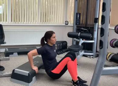 Tricep dip in the down position